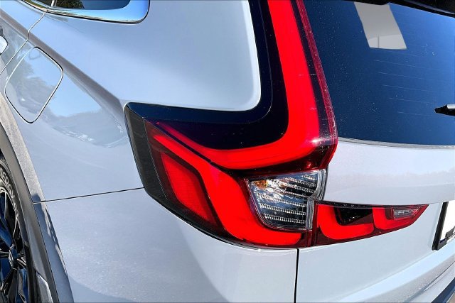 Used 2025 Honda CR-V Sport image 22