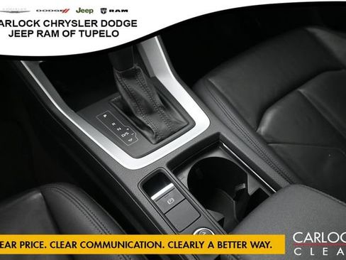 Used 2023 Audi Q3 2.0T Premium w/ Convenience Package AWD/4WD image 24