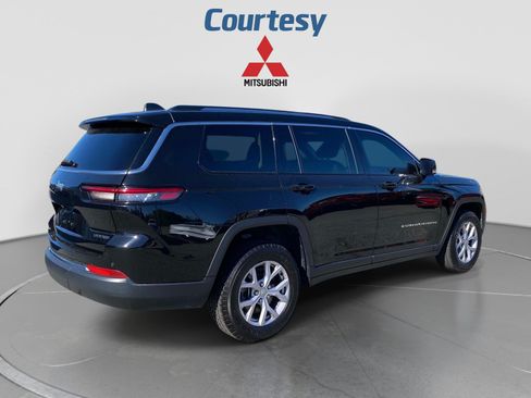 Used 2022 Jeep Grand Cherokee L Limited AWD/4WD image 8