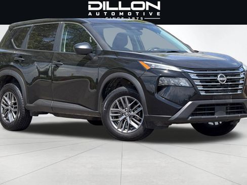 Used 2024 Nissan Rogue S AWD/4WD image 1