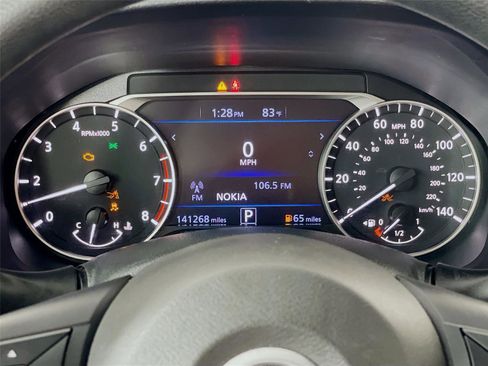 Used 2022 Nissan Altima 2.5 SV FWD image 16