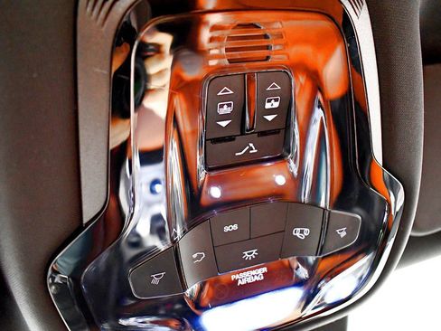 Used 2020 Alfa Romeo Giulia AWD w/ Quick Order Package 22J Sport image 34