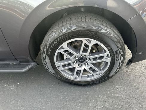 Used 2025 Ford Expedition Max Active image 21