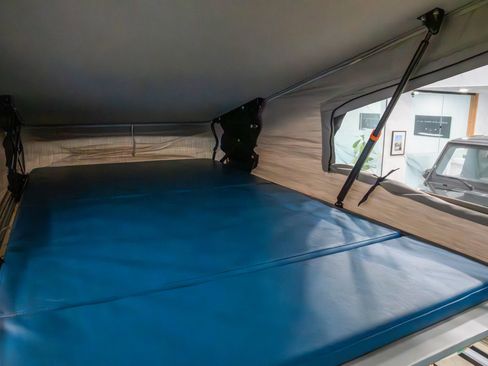 Used 2002 Volkswagen Eurovan GLS image 28