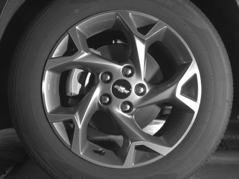 Used 2025 Chevrolet Trax LT w/ LT Convenience Package image 12