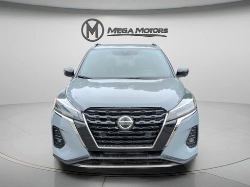 Used 2021 Nissan Kicks SR FWD image 12