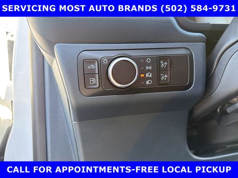 New 2026 Ford Maverick XLT image 17