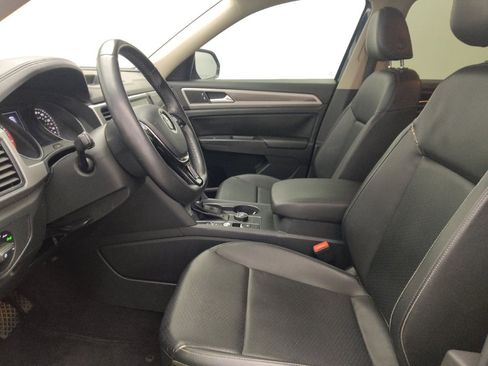 Used 2018 Volkswagen Atlas SE image 17