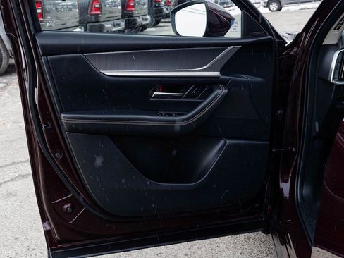 Used 2024 MAZDA CX-90 Plug-In Hybrid w/ Premium Pkg image 11