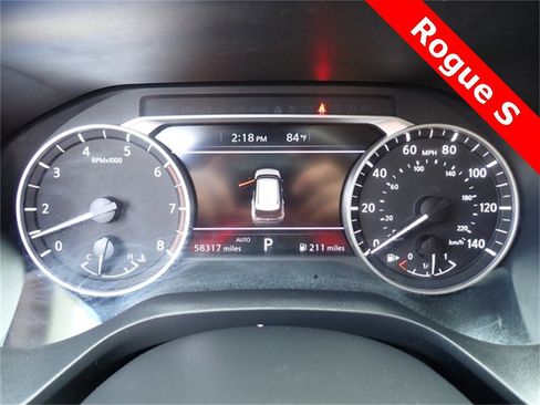 Used 2023 Nissan Rogue S image 32