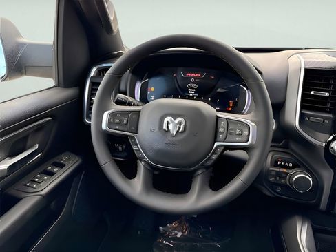 New 2026 RAM 1500 Big Horn AWD/4WD image 19