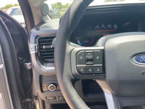 New 2025 Ford F250 Lariat w/ Chrome Package image 20