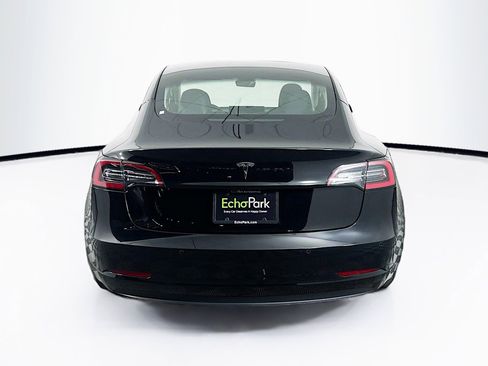Used 2022 Tesla Model 3 image 7
