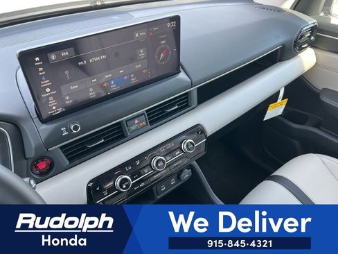 New 2026 Honda Pilot Touring image 17