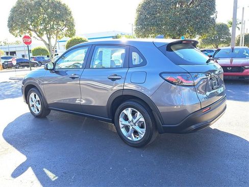 Certified 2024 Honda HR-V LX image 4