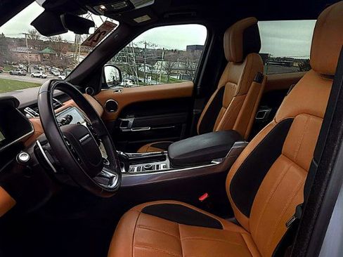 Used 2021 Land Rover Range Rover Sport HSE Dynamic image 15