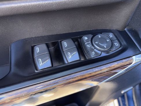 Used 2022 Chevrolet Silverado 2500 High Country image 20