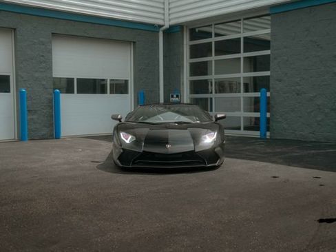 Used 2017 Lamborghini Aventador LP 750-4 Superveloce AWD/4WD image 32