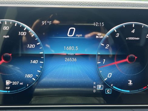 Used 2023 Mercedes-Benz GLE 350 4MATIC w/ Premium Package image 22