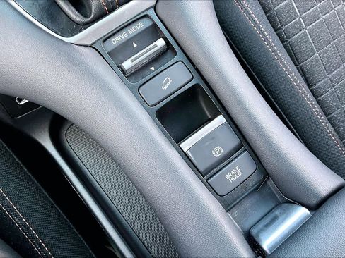 Used 2023 Honda HR-V Sport image 32