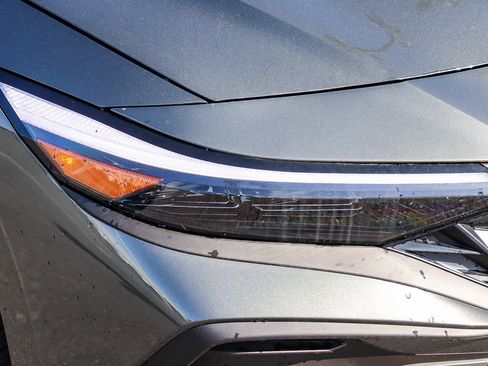 New 2025 Hyundai Elantra Sport image 5