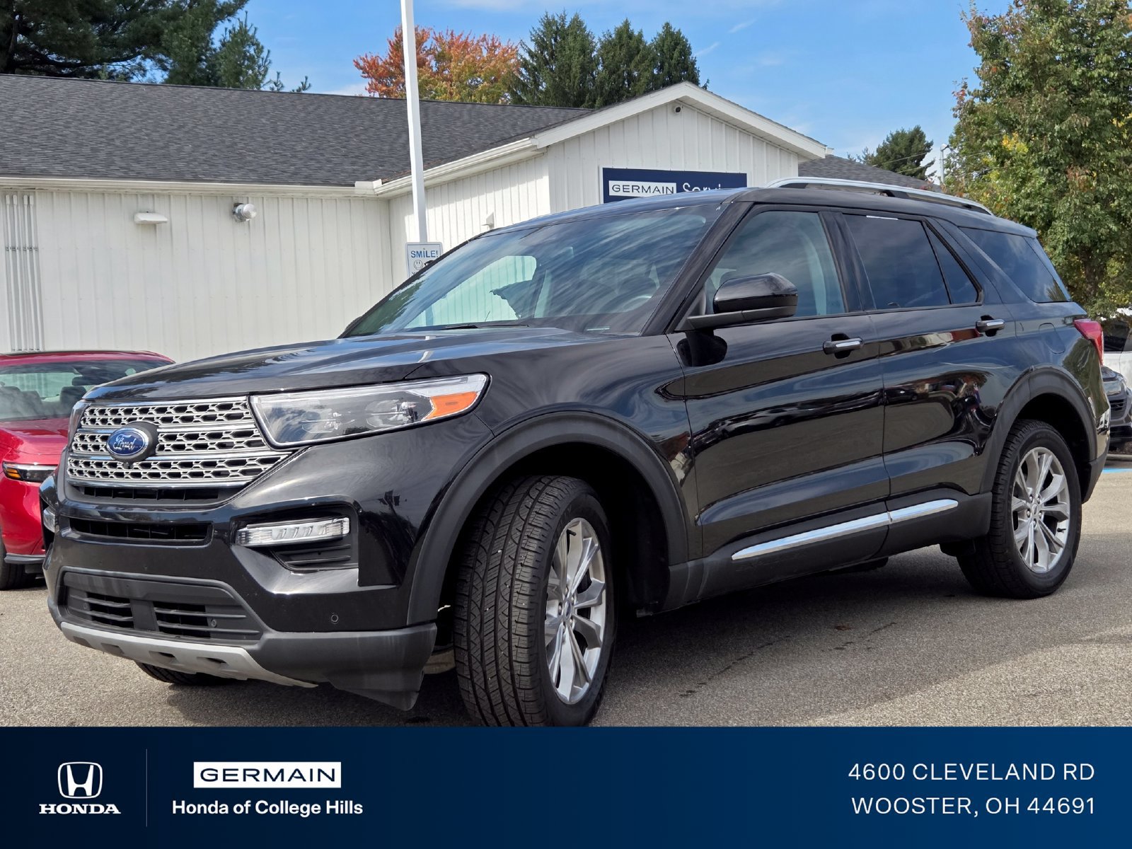 Used 2024 Ford Explorer Limited AWD/4WD image 15