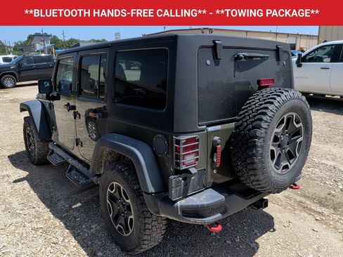 Used 2016 Jeep Wrangler Unlimited Rubicon AWD/4WD image 5