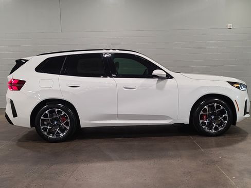 Used 2026 BMW X3 xDrive30i w/ M Sport Package AWD/4WD image 9