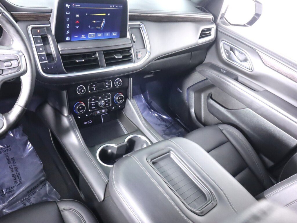 Used 2024 Chevrolet Suburban LT AWD/4WD image 33