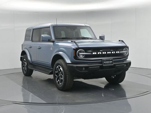 Certified 2025 Ford Bronco Outer Banks image 61