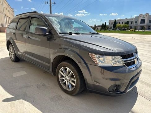 Used 2017 Dodge Journey SXT w/ Premium Group AWD/4WD image 3
