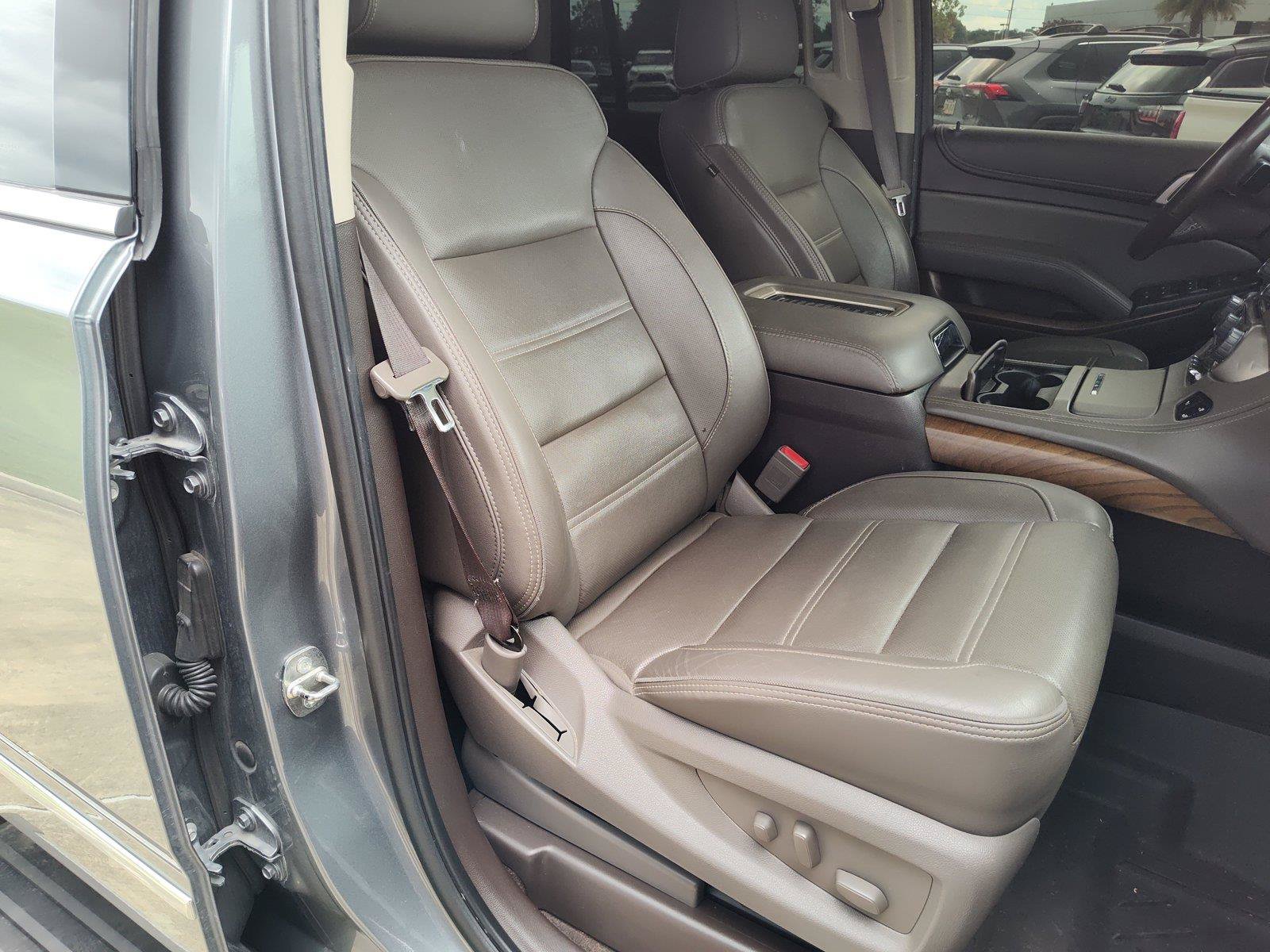 Used 2019 GMC Yukon Denali w/ Denali Ultimate Package RWD image 26