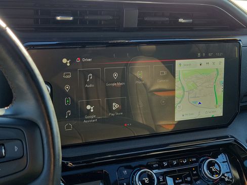 Used 2024 GMC Sierra 1500 AT4 w/ Technology Package image 24