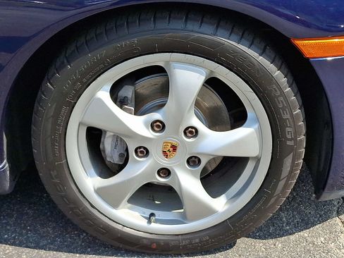 Used 2001 Porsche Boxster RWD image 8