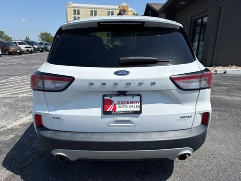 Used 2022 Ford Escape SEL AWD/4WD image 4