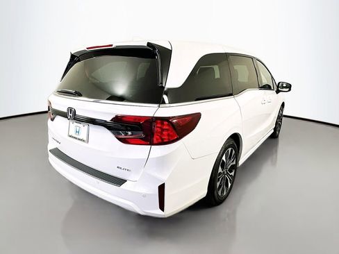 New 2026 Honda Odyssey Elite image 5