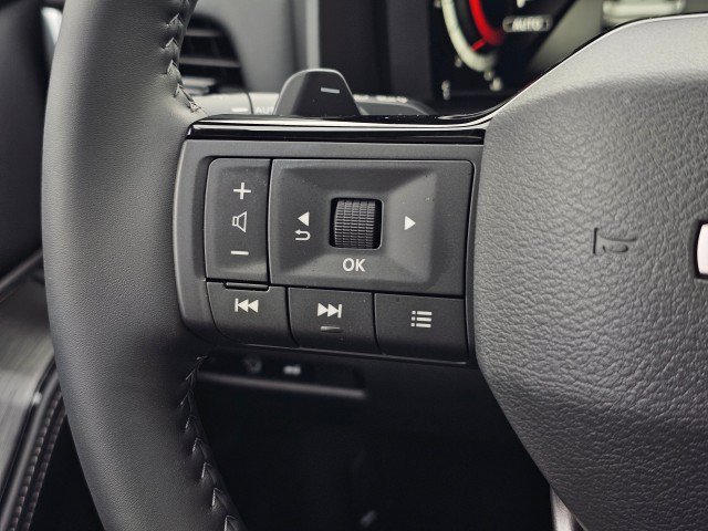 Certified 2026 Nissan Rogue Platinum AWD/4WD image 31
