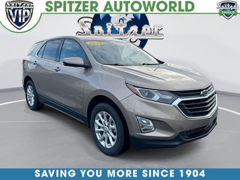 Used 2019 Chevrolet Equinox LT w/ Driver Convenience Package AWD/4WD image 1
