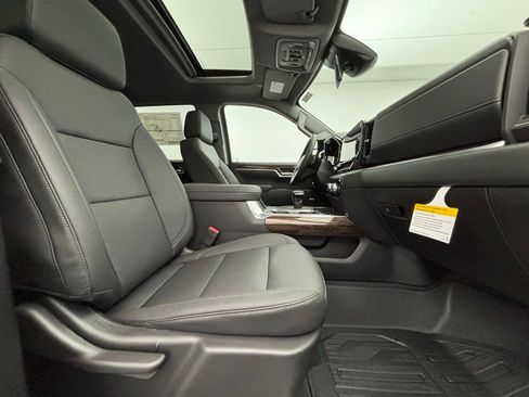 New 2026 GMC Sierra 1500 Elevation w/ Elevation Premium Package image 35
