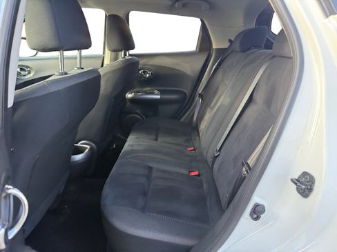 Used 2014 Nissan Juke SV w/ Navigation Package image 16