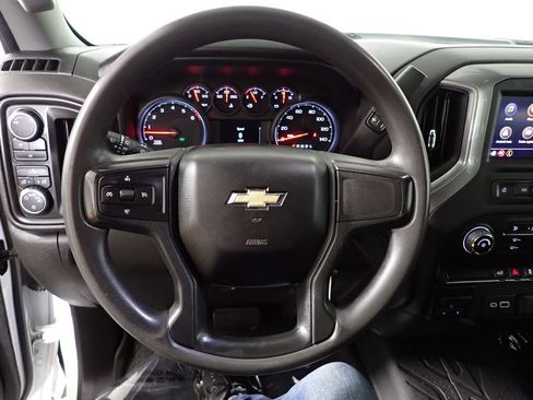 Used 2023 Chevrolet Silverado 2500 Custom w/ Custom Convenience Package AWD/4WD image 29
