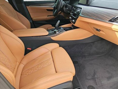 Used 2023 BMW 540i w/ Executive Package RWD image 21