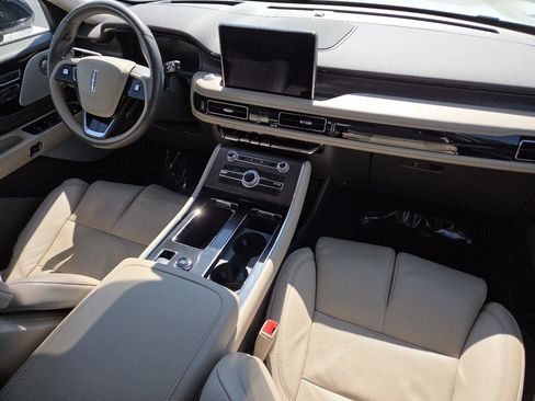 Used 2023 Lincoln Aviator Grand Touring w/ Equipment Group 301A AWD/4WD image 20