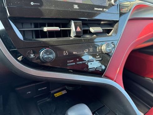 Used 2022 Toyota Camry XSE w/ Navigation Upgrade Package image 36