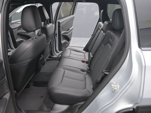 New 2026 Jeep Cherokee Limited AWD/4WD image 15