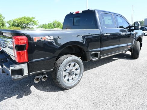 New 2026 Ford F250 King Ranch w/ Chrome Package AWD/4WD image 3