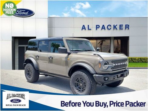 New 2026 Ford Bronco Badlands AWD/4WD image 1