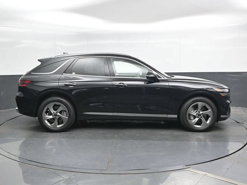 Used 2026 Genesis GV70 2.5T Advanced AWD/4WD image 4