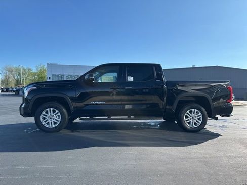 New 2024 Toyota Tundra SR5 AWD/4WD image 4