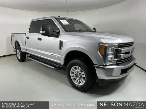 Used 2017 Ford F250 XLT w/ FX4 Off-Road Package image 1